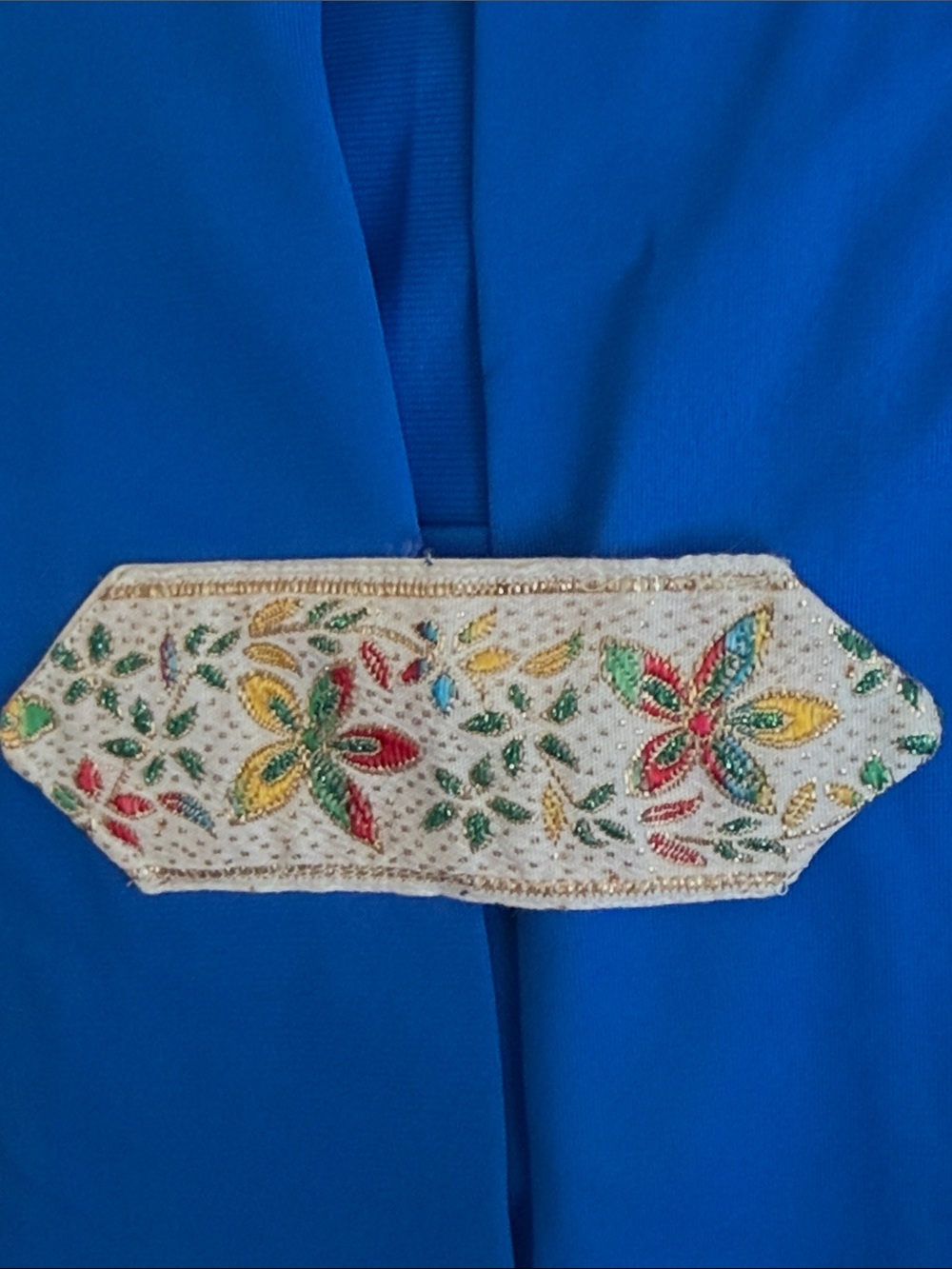 Bright Blue Tunic with Floral Toggle Accents vibes beater nylon small/Med 1960’s - Picture 4 of 8